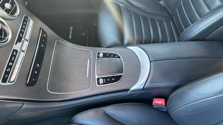 Mercedes-Benz GLC 300de 4Matic AMG Line Premium Plus 5dr 9GTron Estate